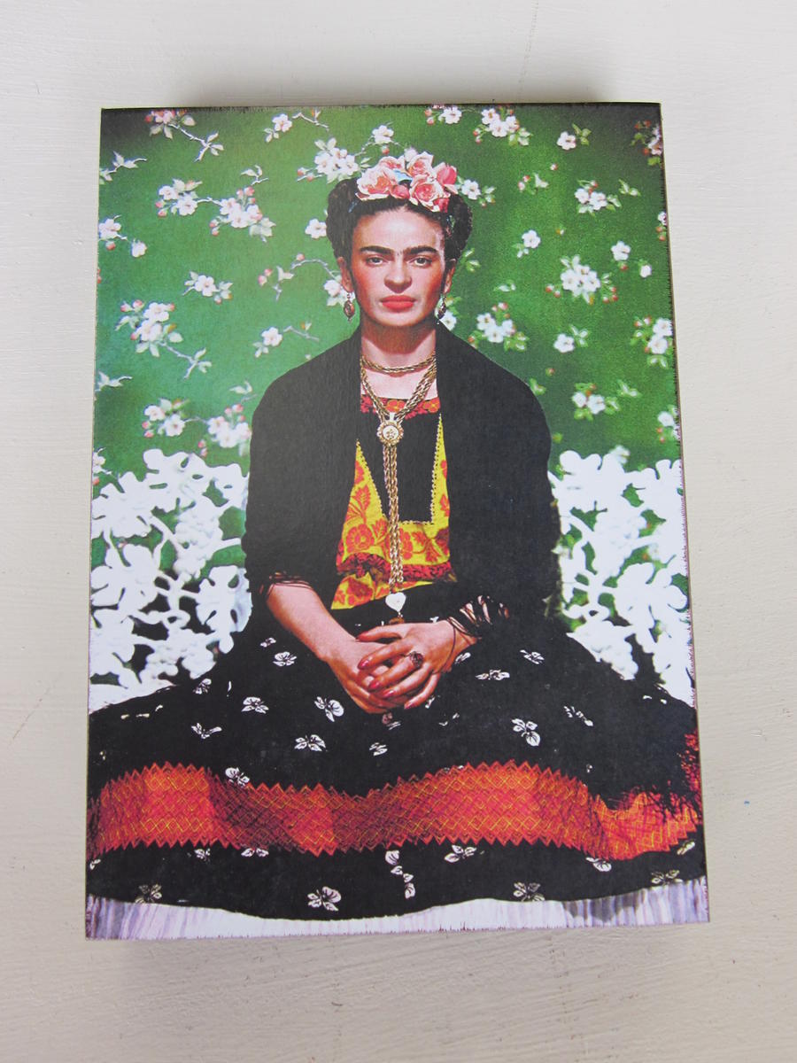 Frida Plaque Medium Teca - Mexiluna